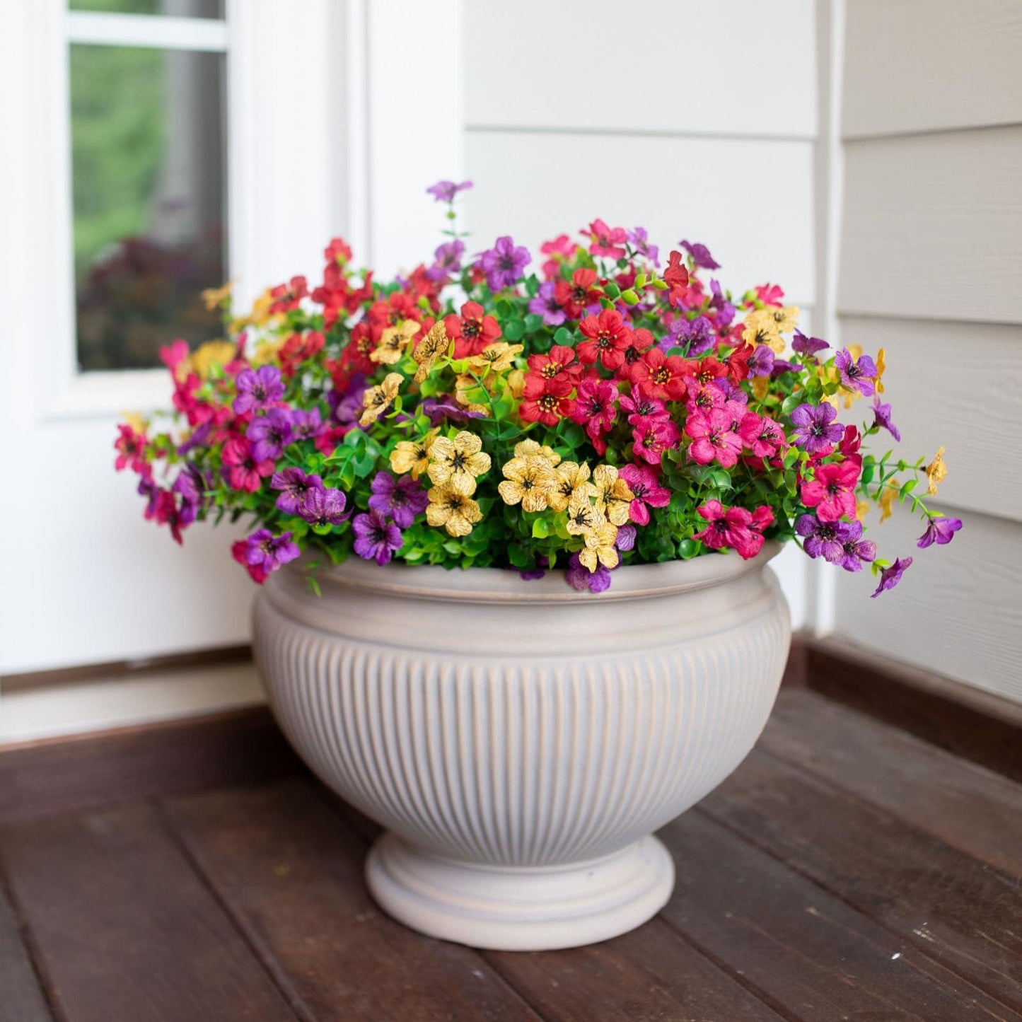🔥2025 Mother's Day Sale🔥UV Resistant Lifelike Artificial Daisy